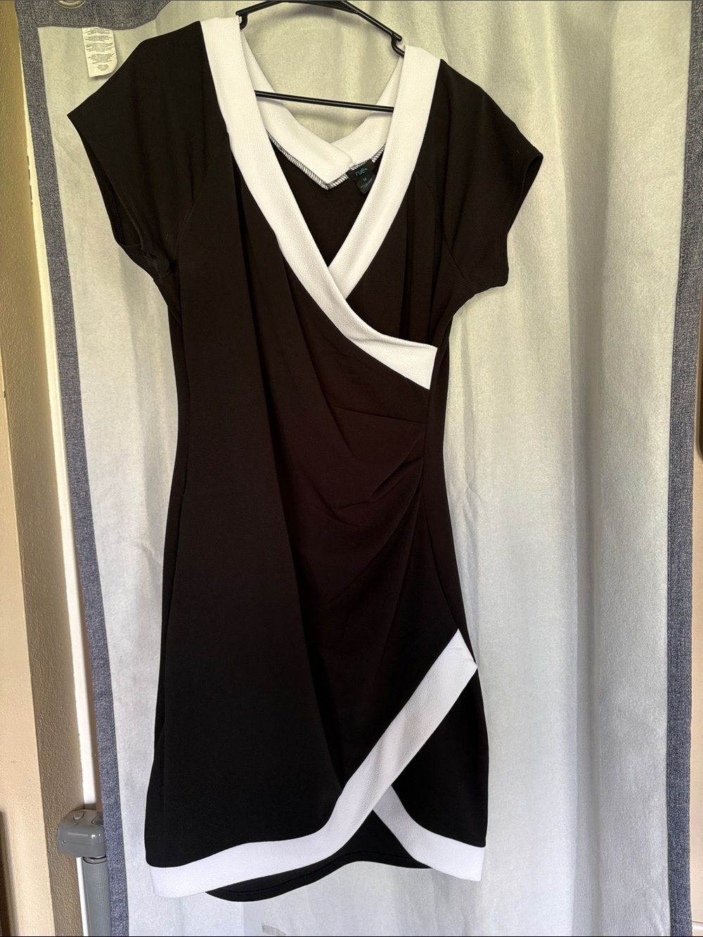 Black & White Faux-Wrap Midi Dress with Contrast Trim